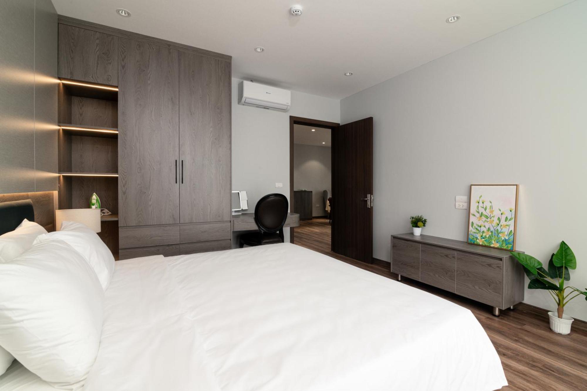 Luxe Paradise Suites Hotel To Ngoc Van Hanoi Kültér fotó