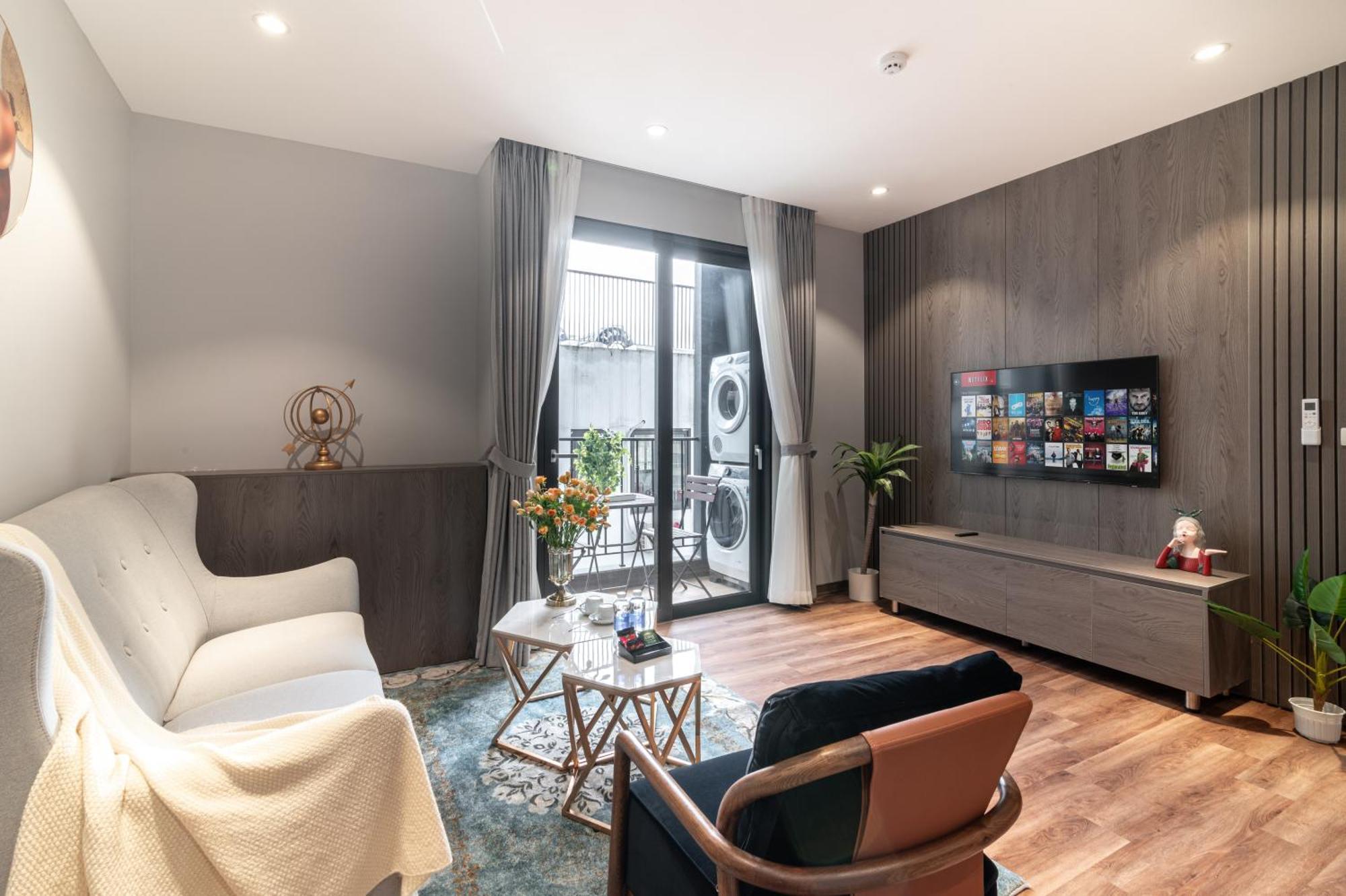 Luxe Paradise Suites Hotel To Ngoc Van Hanoi Kültér fotó