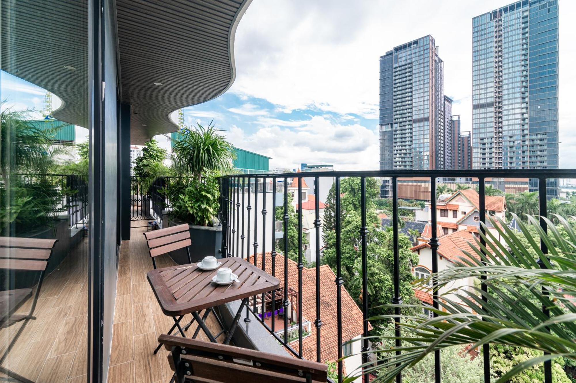 Luxe Paradise Suites Hotel To Ngoc Van Hanoi Kültér fotó